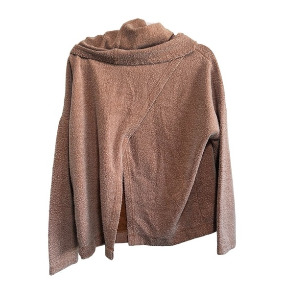 Buckle x White Crow The Fleece Pullover in Rich Caramel, New with Tags - Picture 3 of 5